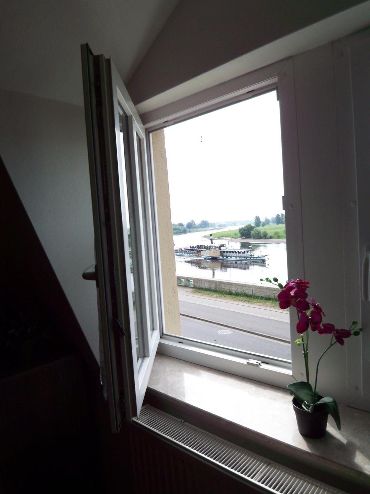 Ambiente-An-Der-Elbe-Wohnung-Og Dresden Exterior photo